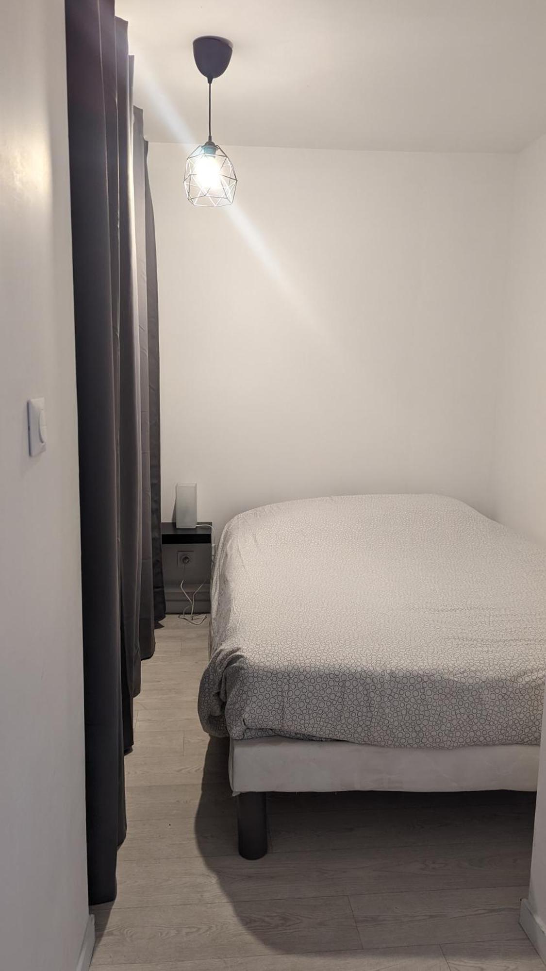 Studio Climatise Avec Coin Nuit 150M De La Plage Le Lavandou Eksteriør bilde